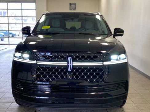 New 2026 Lincoln Navigator L Black Label image 3