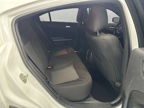 Used 2023 Dodge Charger SXT RWD image 15