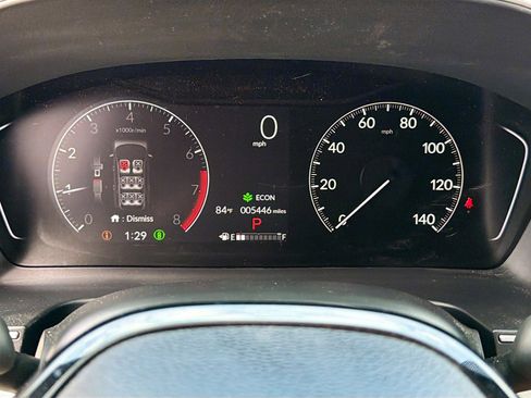 Used 2025 Honda Pilot EX-L image 10