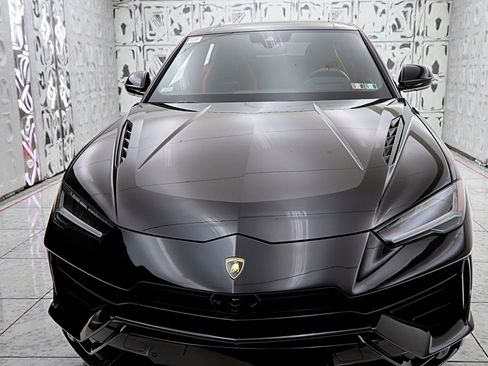 Used 2024 Lamborghini Urus Performante image 28