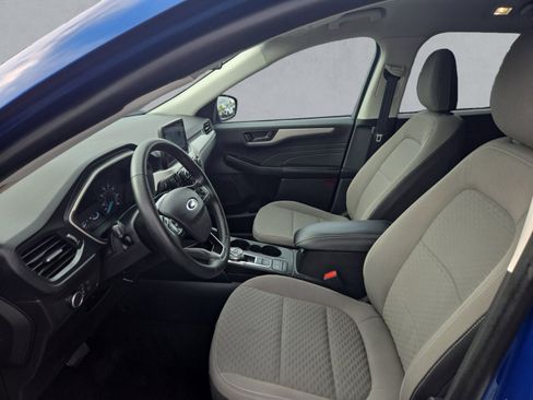 Certified 2022 Ford Escape SE w/ Cold Weather Package image 11