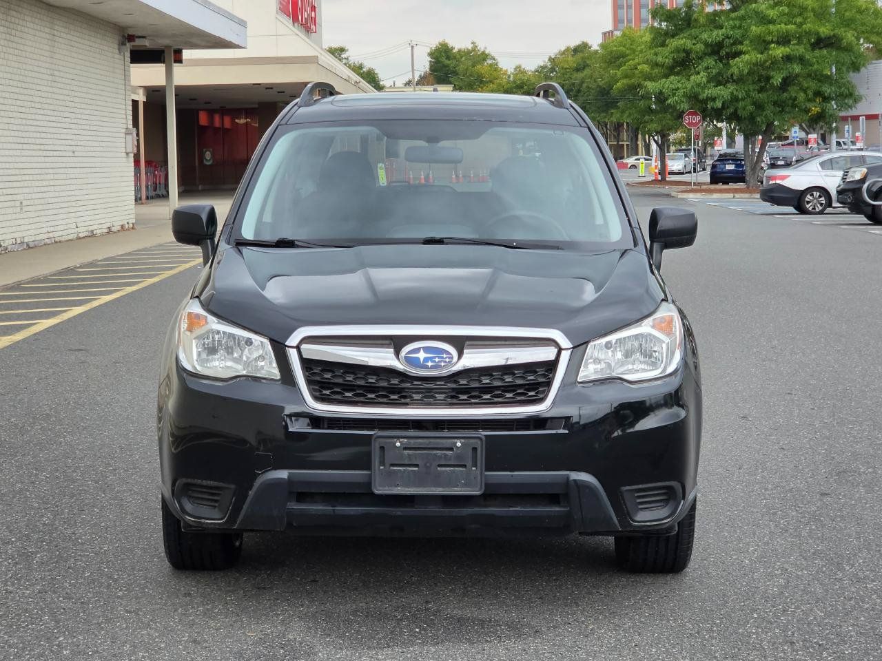 Used 2016 Subaru Forester 2.5i Premium w/ All-Weather Package AWD/4WD image 2
