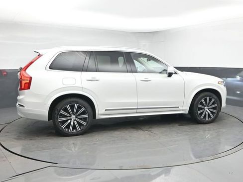 Used 2023 Volvo XC90 B6 Plus w/ Protection Package image 8