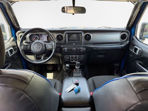 Used 2020 Jeep Gladiator Sport w/ Quick Order Package 24S AWD/4WD image 21