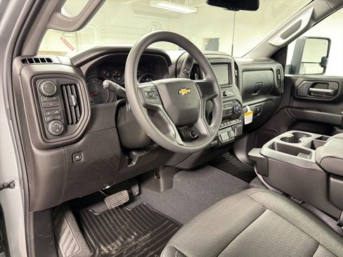 New 2026 Chevrolet Silverado 2500 Custom w/ Custom Value Package AWD/4WD image 3