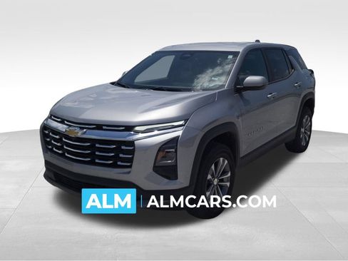 Used 2026 Chevrolet Equinox LT FWD image 1