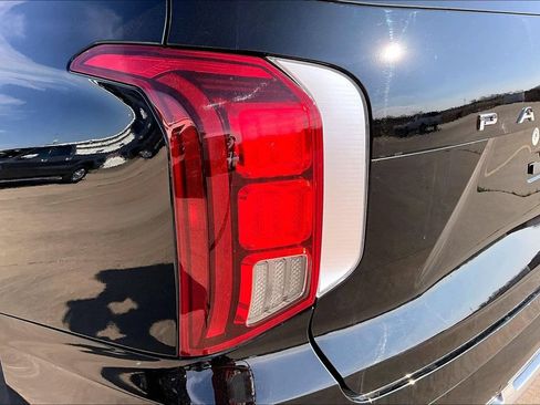 Used 2022 Hyundai Palisade Calligraphy w/ Cargo Package FWD image 38