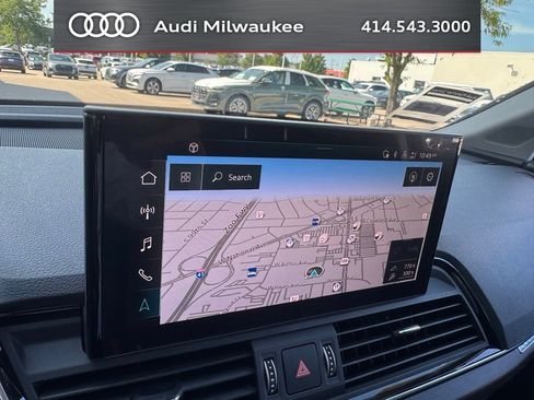 Used 2023 Audi Q5 2.0T Premium Plus w/ Premium Plus Package AWD/4WD image 17