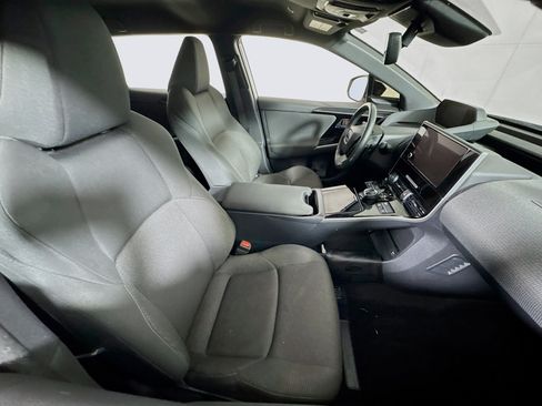 Used 2023 Subaru Solterra AWD image 25