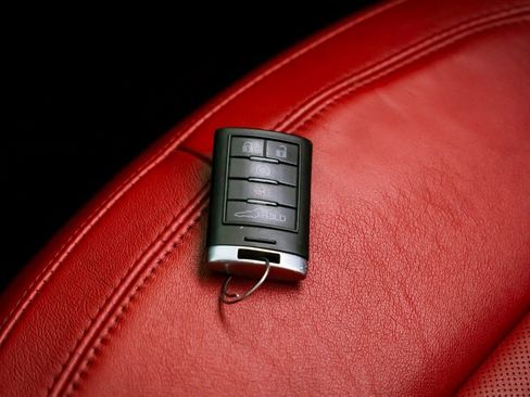 Used 2016 Chevrolet Corvette Z06 w/ Chrome Badge Package image 11