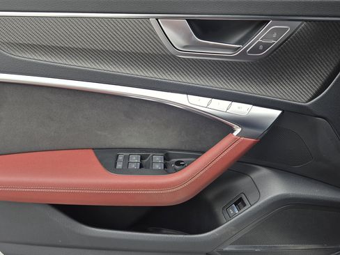 Used 2022 Audi S6 Premium Plus image 30