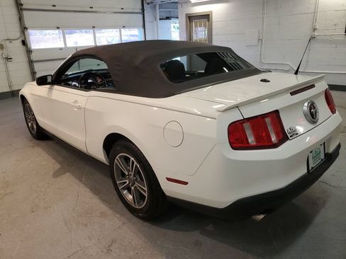 Used 2012 Ford Mustang Premium RWD image 10