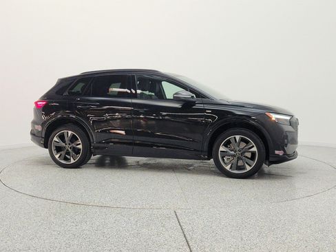 Used 2024 Audi Q4 e-tron Premium Plus AWD/4WD image 4