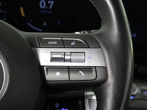 Certified 2024 Hyundai Kona Limited FWD image 30