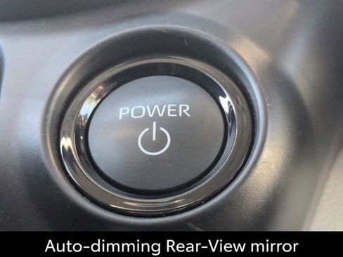 Certified 2026 Toyota Sienna XLE FWD image 20