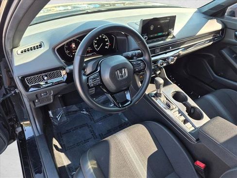 Used 2025 Honda Civic Sport image 10
