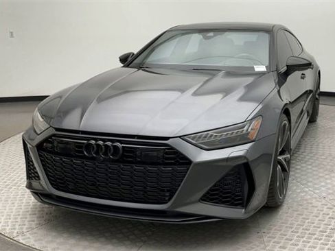 Used 2022 Audi RS 7 Sportback w/ Black Optic Package image 7