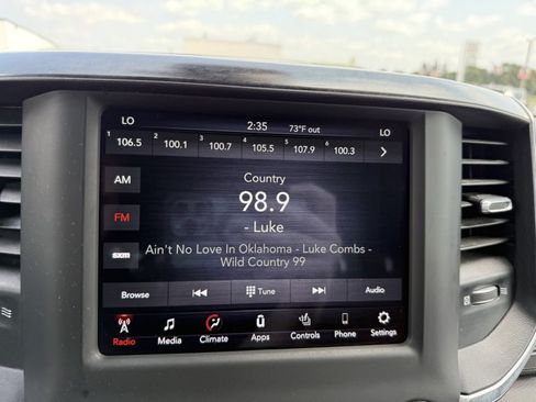 Used 2019 RAM 1500 Big Horn AWD/4WD image 23