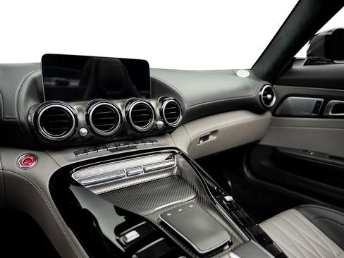 Used 2020 Mercedes-Benz AMG GT C image 44