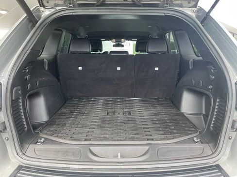 Used 2021 Jeep Grand Cherokee Laredo X AWD/4WD image 30