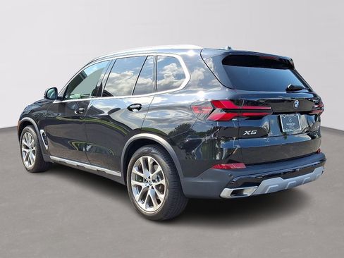 Used 2026 BMW X5 xDrive40i w/ Premium Package AWD/4WD image 6