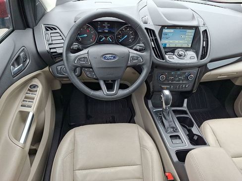 Used 2019 Ford Escape Titanium AWD/4WD image 12