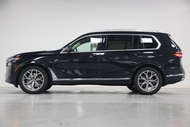 Used 2024 BMW X7 xDrive40i AWD/4WD image 12