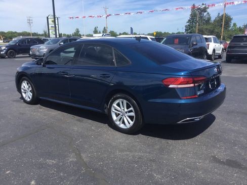 Used 2020 Volkswagen Passat 2.0T S FWD image 3