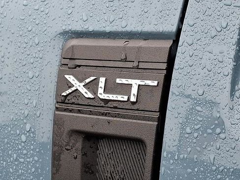 Certified 2022 Ford Maverick XLT w/ XLT Luxury Package image 30