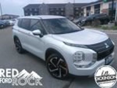 Used 2024 Mitsubishi Outlander SE