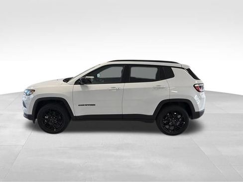 New 2026 Jeep Compass Latitude AWD/4WD image 2