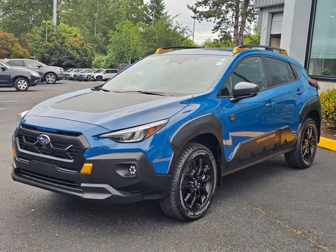 Used 2025 Subaru Crosstrek 2.5i Wilderness w/ Crosstrek Mirror Package AWD/4WD image 3