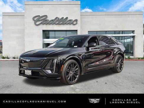 Used 2026 Cadillac Lyriq V AWD/4WD image 1