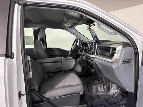 Certified 2025 Ford F350 XL w/ Snow Plow Prep Package image 33