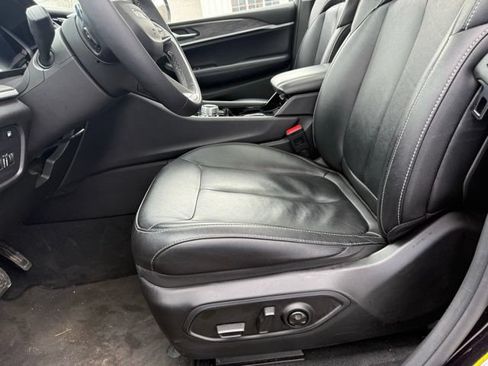 Used 2022 Jeep Grand Cherokee Limited 4xe AWD/4WD image 6
