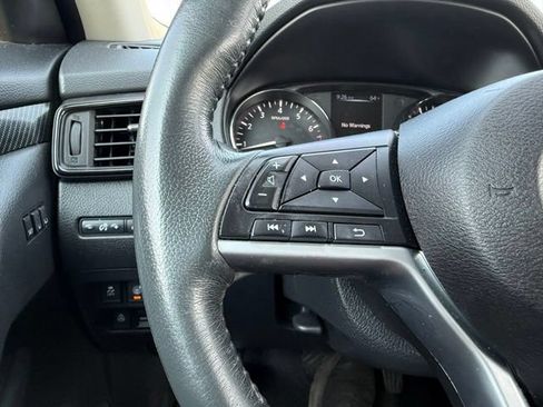 Used 2017 Nissan Rogue SL w/ SL Premium Package AWD/4WD image 24