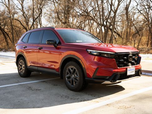 Certified 2026 Honda CR-V TrailSport image 2