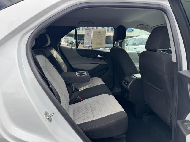 Used 2023 Chevrolet Equinox LS w/ LS Convenience Package AWD/4WD image 10