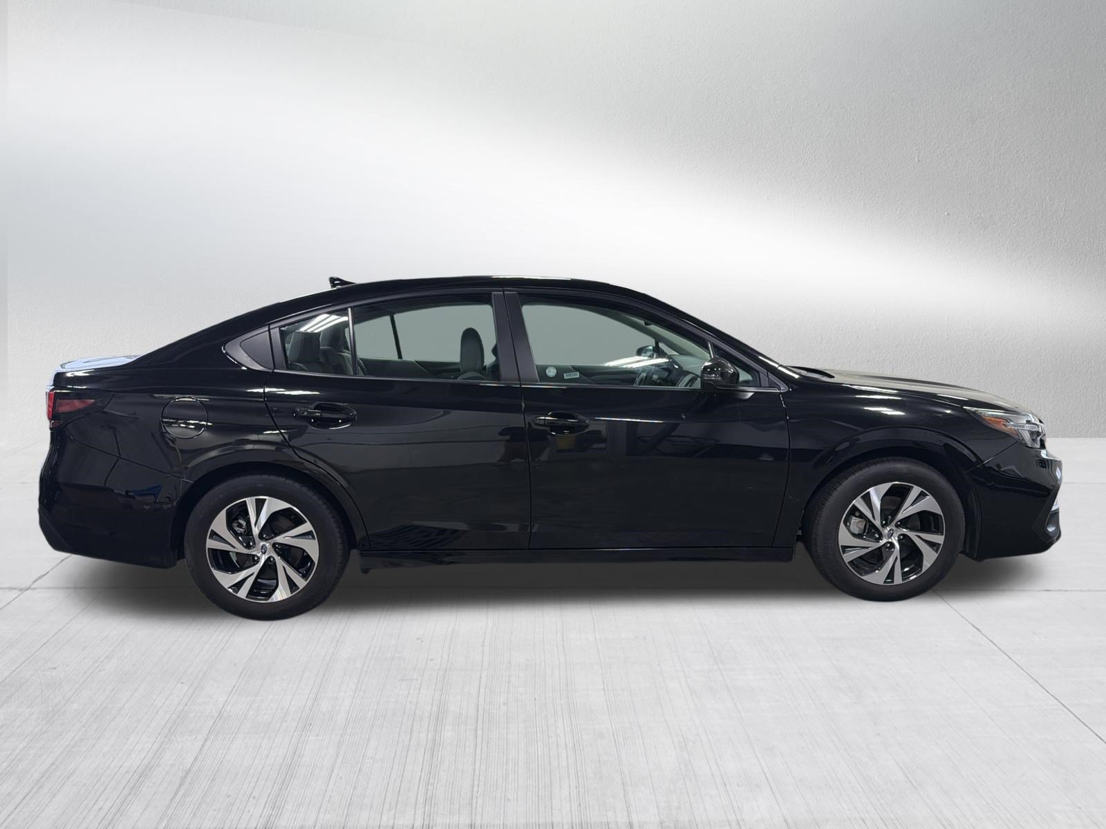 Certified 2025 Subaru Legacy Premium AWD/4WD image 8