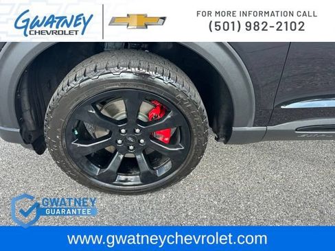 Used 2023 Ford Explorer ST w/ Equipment Group 401A AWD/4WD image 9