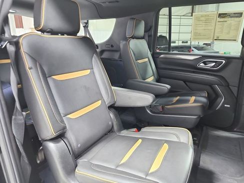Used 2023 GMC Yukon XL AT4 AWD/4WD image 51