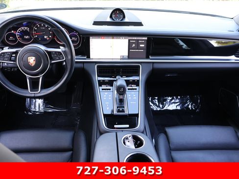 Used 2018 Porsche Panamera 4 AWD/4WD image 17
