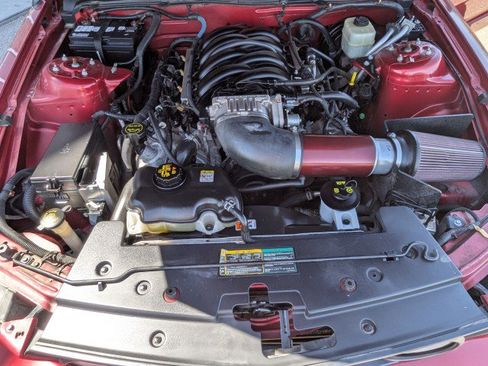 Used 2006 Ford Mustang GT Premium image 19