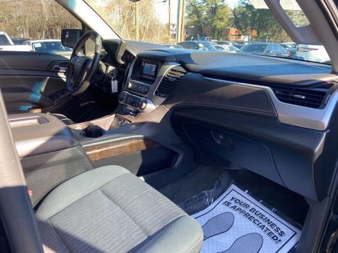 Used 2015 Chevrolet Tahoe LS image 12