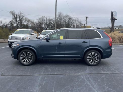 Used 2020 Volvo XC90 T5 Momentum w/ Protection Package Premier image 4