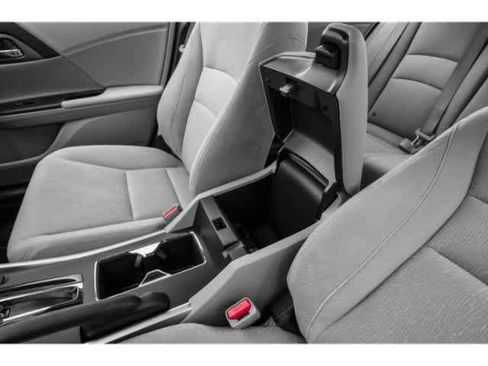 Used 2013 Honda Accord LX image 17