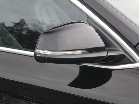 Used 2022 BMW X1 xDrive28i w/ Convenience Package image 12