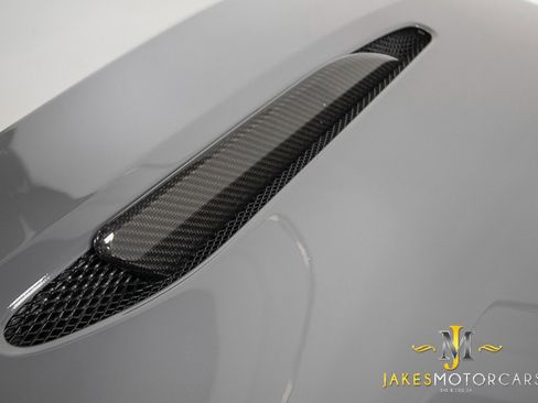 Used 2019 Aston Martin DB11 AMR image 21