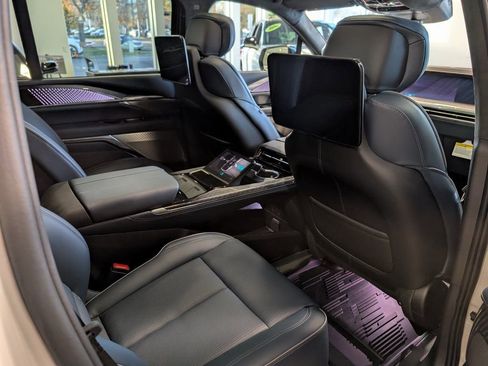 New 2026 Cadillac Escalade IQL Sport 2 AWD/4WD image 10