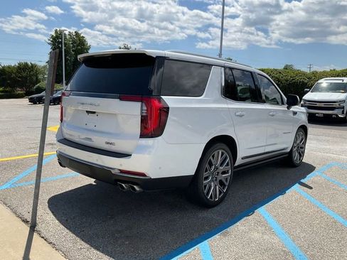 Used 2025 GMC Yukon Denali Ultimate image 6